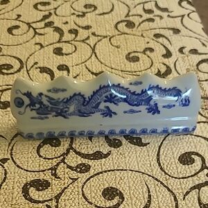 Source Unknown Blue and White Dragon Chopstick Rest